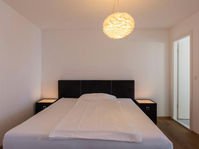 2 Zimmer, 58 m², 5. Stock
