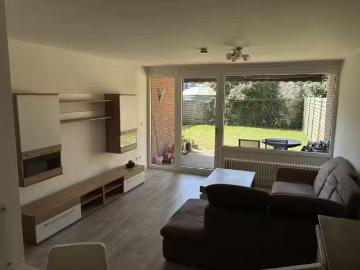 2 Zimmer 58 m² 650 € Kaltmiete Wohnungen in Oldenburg Büm.