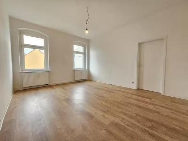 2 Zimmer 59 m² 295 € Kaltmiete Wohnungen in Chemnitz