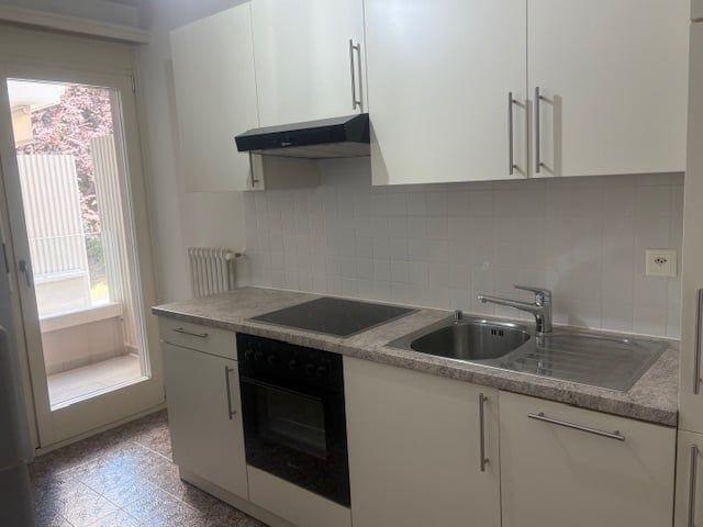 2 Zimmer, 59 m², 2. Stock