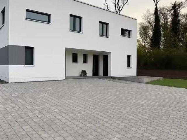 2 Zimmer 59 m² 895 € Kaltmiete Wohnungen in Magdeburg
