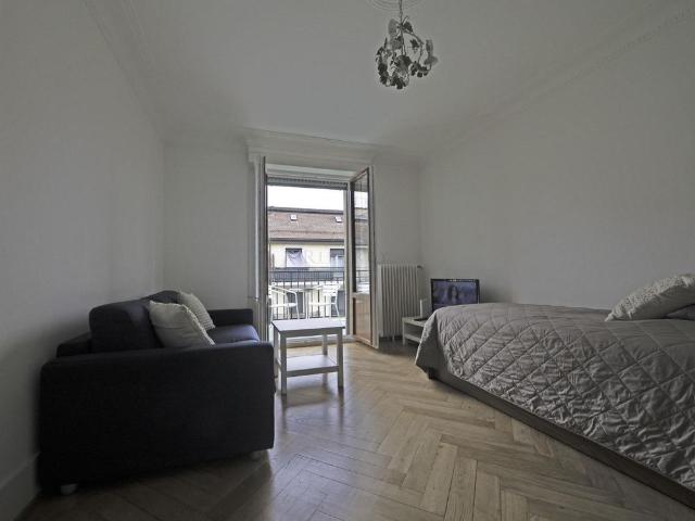 2 Zimmer, 5. Stock