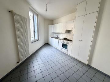 2 Zimmer, 63 m², 2. Stock