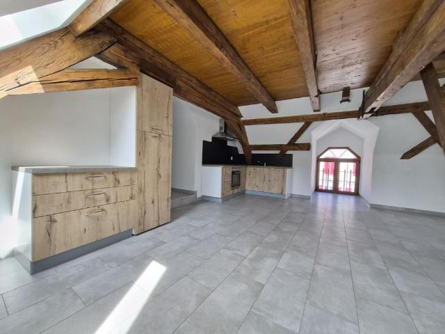 2 Zimmer, 63 m², 4. Stock
