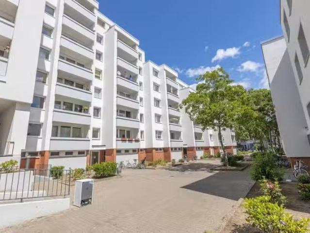 2 Zimmer 63 m² 649 € Kaltmiete Wohnungen in Bremen