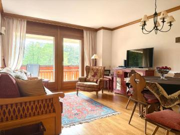 2 Zimmer, 60 m², 2. Stock