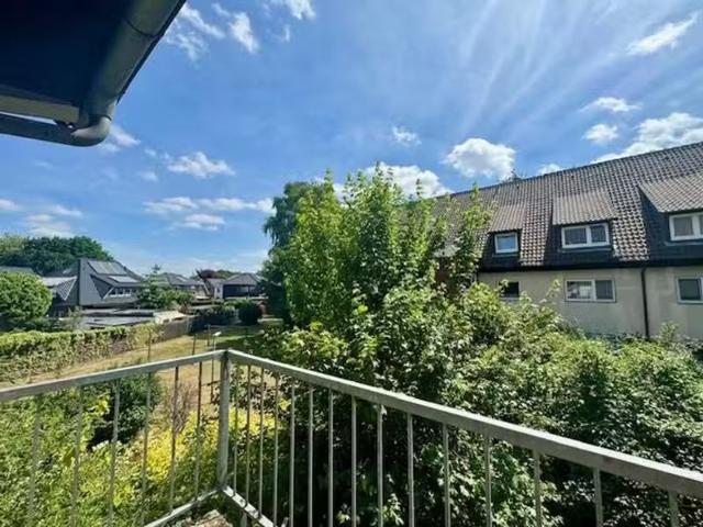 2 Zimmer 60 m² 400 € Kaltmiete Wohnungen in Bremen