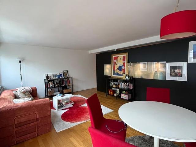 2 Zimmer, 60 m², 4. Stock