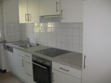 2 Zimmer, 61 m², 2. Stock