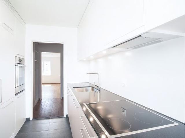 2 Zimmer, 62 m², 2. Stock