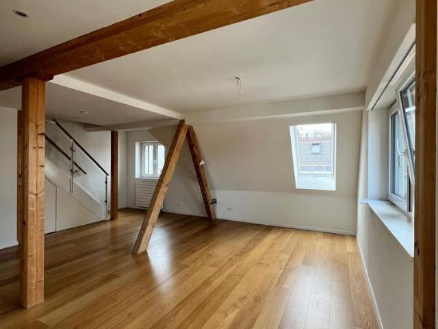 2 Zimmer, 62 m², 2. Stock