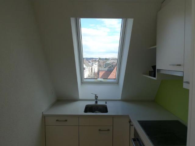 2 Zimmer, 62 m², 2. Stock