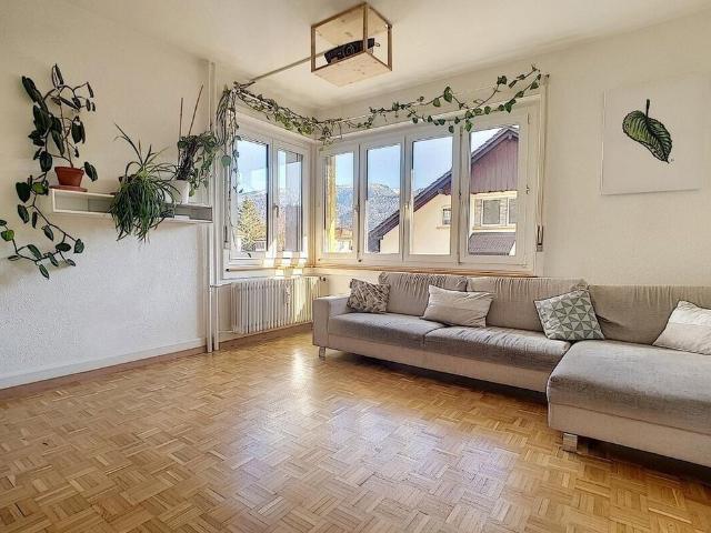 2 Zimmer, 67 m², EG