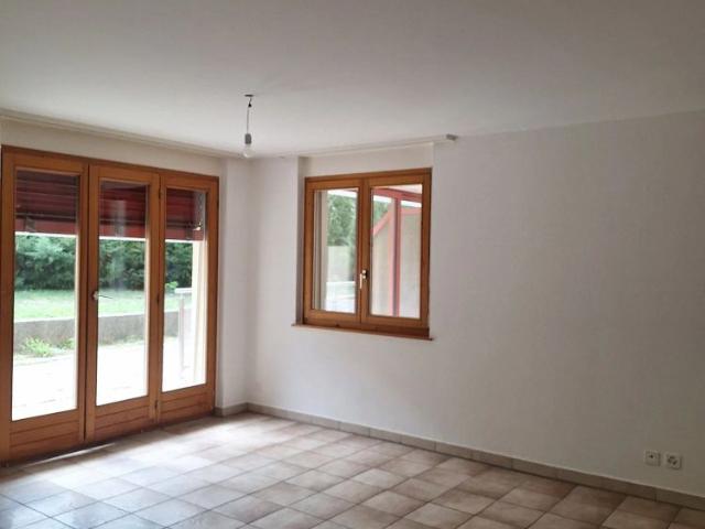 2 Zimmer, 67 m², EG