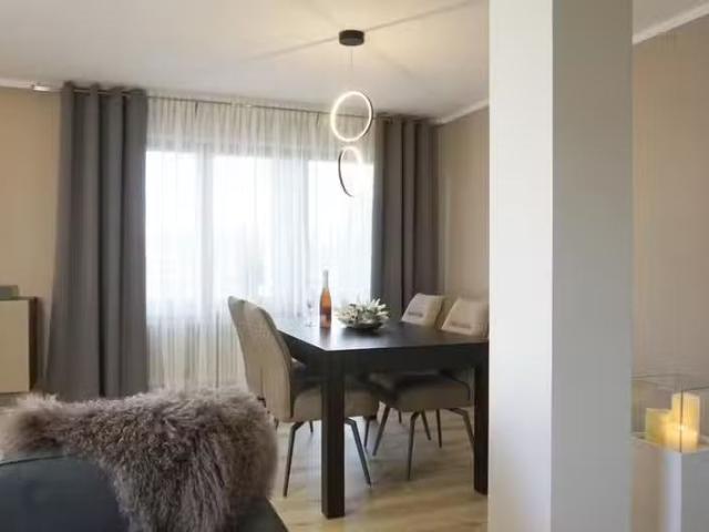 2 Zimmer 67 m² 950 € Kaltmiete Wohnungen in Meersburg