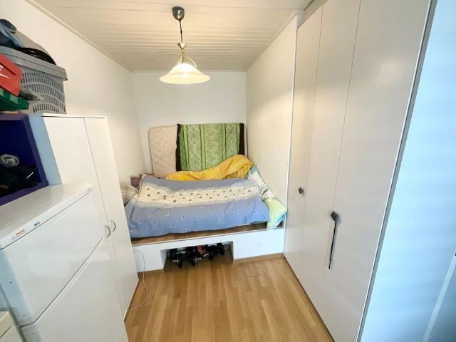 2 Zimmer, 64 m², 2. Stock