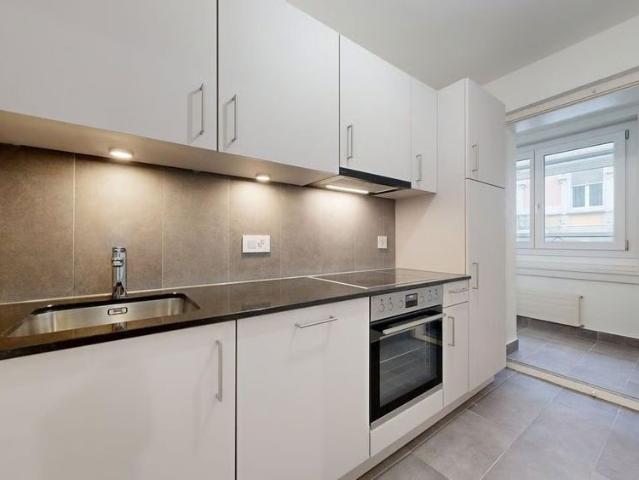 2 Zimmer, 64 m², 6. Stock