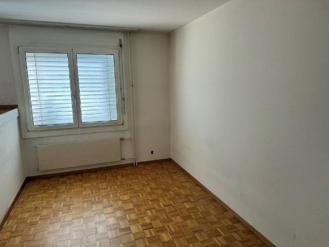 2 Zimmer, 65 m², EG