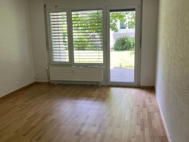 2 Zimmer, 65 m², EG