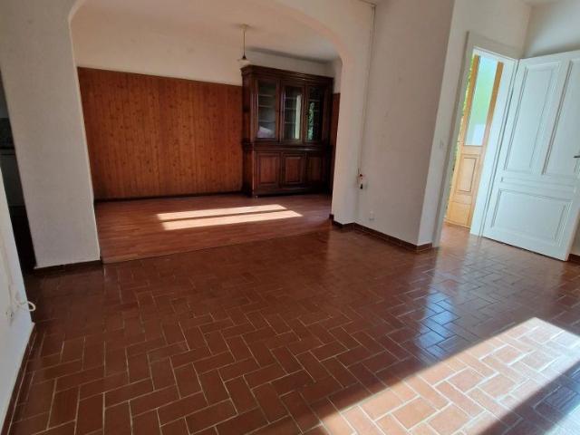 2 Zimmer, 65 m²