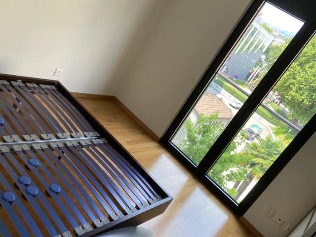 2 Zimmer, 65 m²