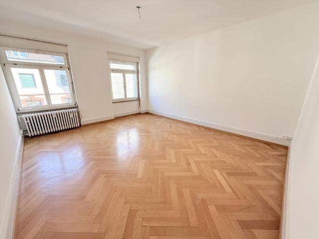 2 Zimmer, 66 m², 4. Stock