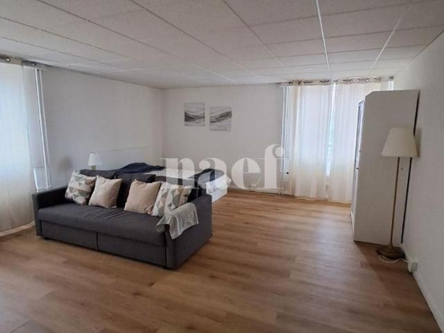 2 Zimmer, 66 m², 6. Stock