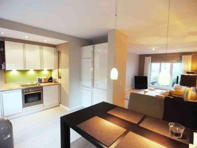 2 Zimmer, 68 m², 1. Stock