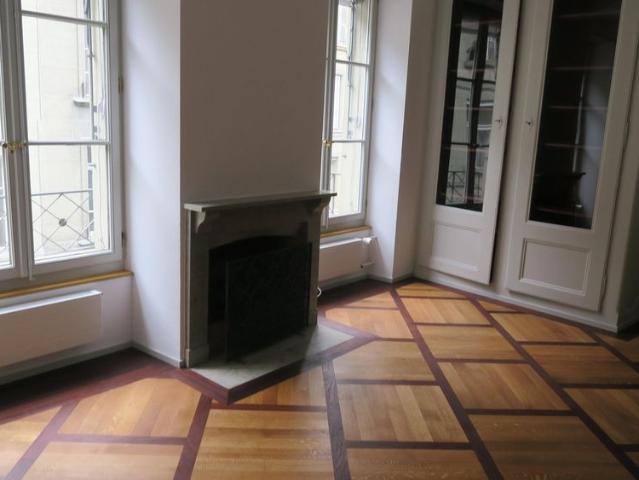 2 Zimmer, 69 m², 2. Stock