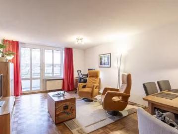2 Zimmer 70 m² 2.195 € Kaltmiete Wohnungen in München Bog.