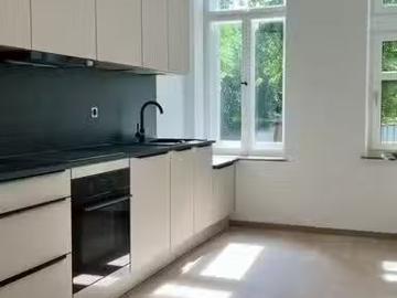 2 Zimmer 70 m² 780 € Kaltmiete Wohnungen in Dresden Strie.