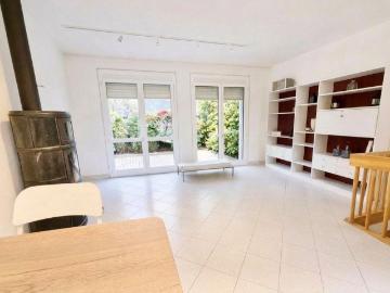 2 Zimmer, 75 m², EG