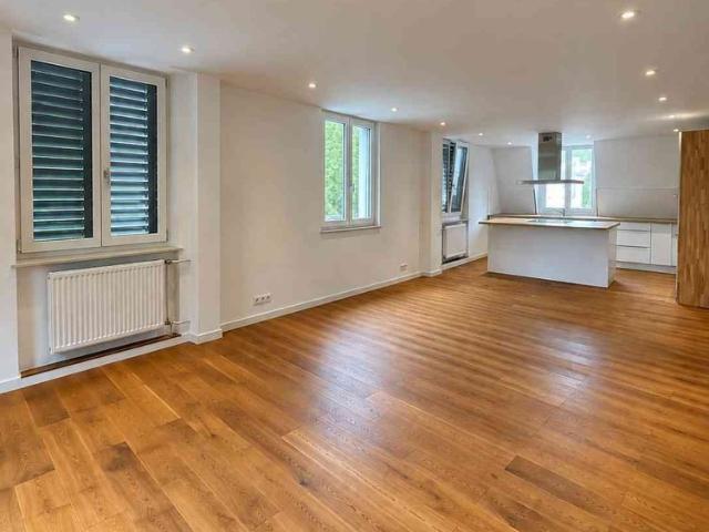 2 Zimmer, 75 m², 2. Stock