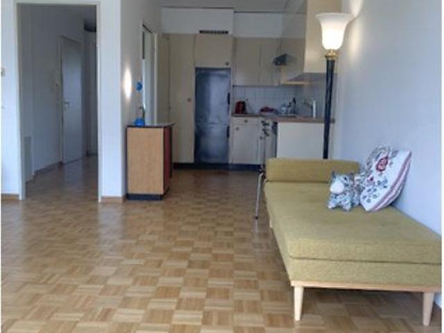 2 Zimmer, 75 m², 4. Stock