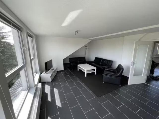 2 Zimmer 75 m² 850 € Kaltmiete Wohnungen in Bremen