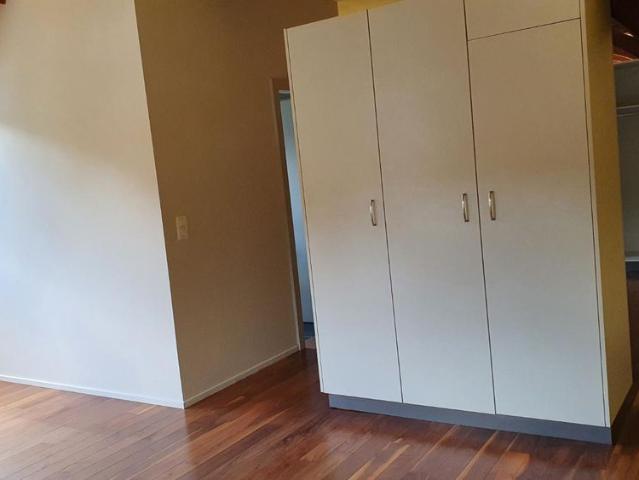 2 Zimmer, 80 m², 3. Stock