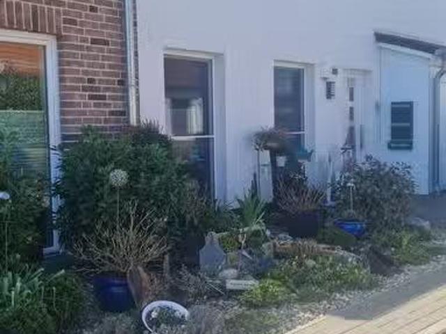2 Zimmer 80 m² 965 € Kaltmiete Wohnungen in Bad Segeberg