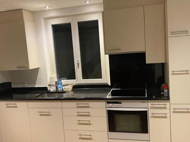2 Zimmer, 81 m²