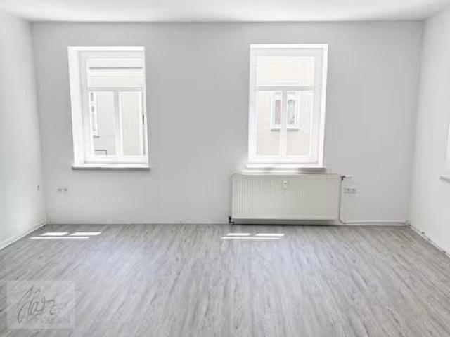 2 Zimmer 81 m² 530 € Kaltmiete Wohnungen in Mühlberg