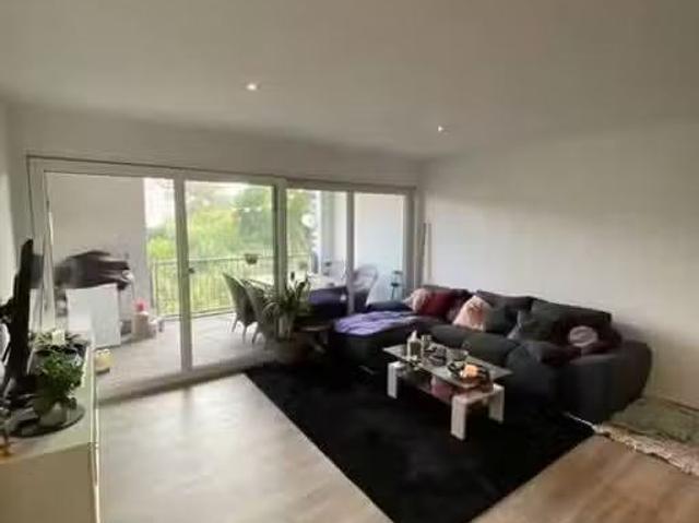 2 Zimmer 81 m² 700 € Kaltmiete Wohnungen in Bremerhaven