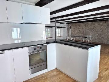2 Zimmer, 100 m²
