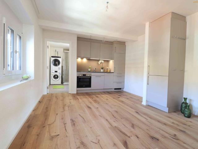2 Zimmer, 10 m², 4. Stock