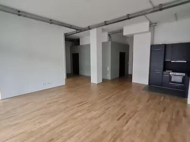2 Zimmer 110 m² 1.259 € Kaltmiete Wohnungen in Bremen