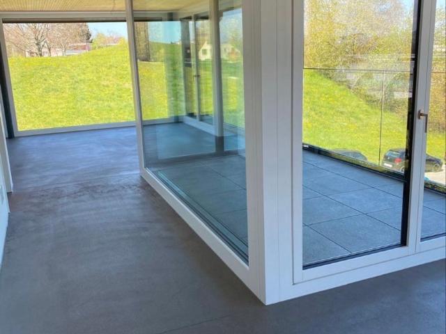 2 Zimmer, 121 m²