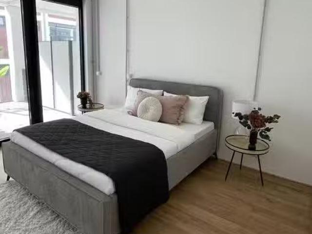 2 Zimmer 126 m² 1.589 € Kaltmiete Wohnungen in Bremen