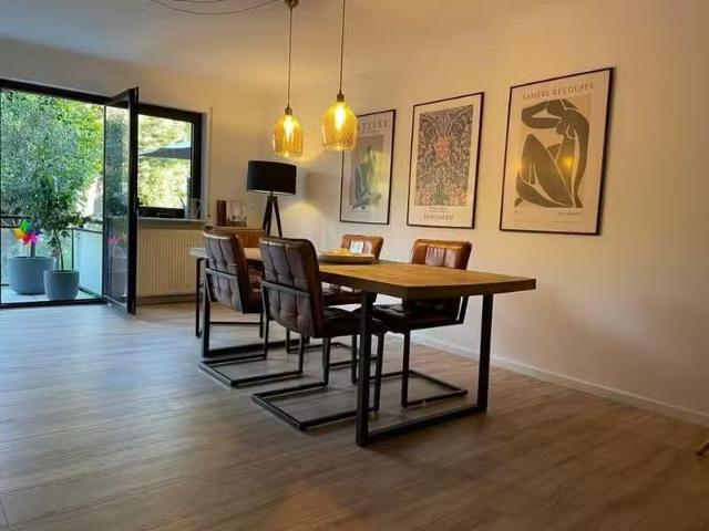 2 Zimmer 130 m² 840 € Kaltmiete Wohnungen in Mannheim Nie.