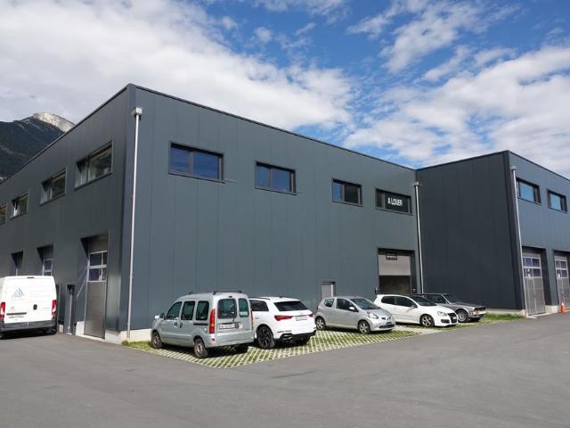 2 Zimmer, 139 m²