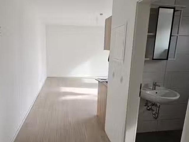 2 Zimmer 33 m² 700 € Kaltmiete Wohnungen in Fredersdorf