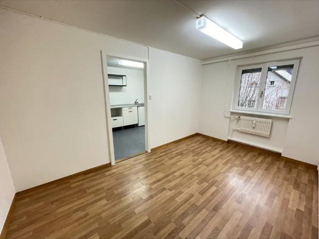 2 Zimmer, 30 m², Untergeschoss