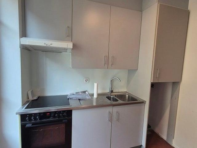 2 Zimmer, 31 m², 2. Stock